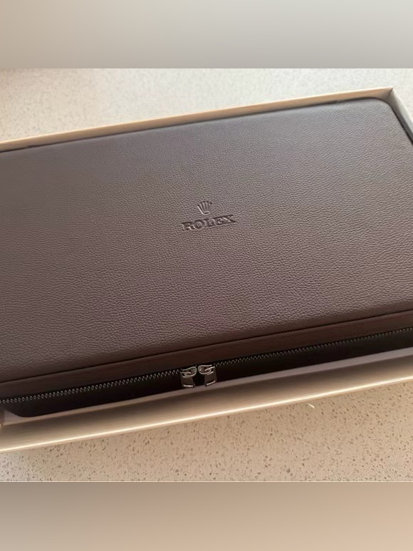 Rolex Dark Brown Leather Watc Storage Zippered Case Rolex Dark Brown Leather Watc Storage Zippered Case